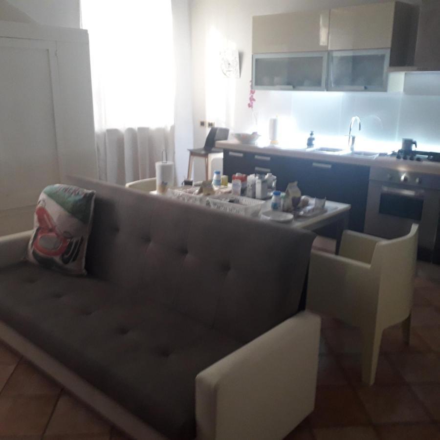 My Home Verona Centro Luaran gambar