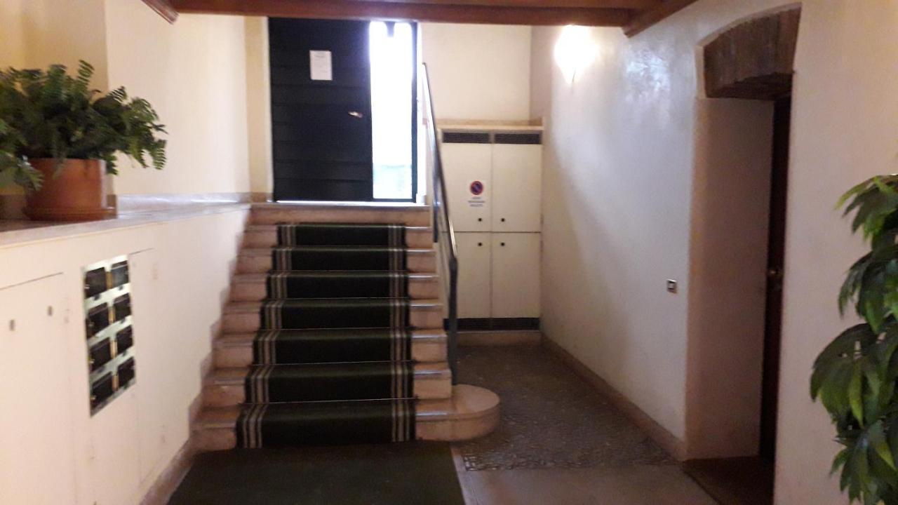 My Home Verona Centro Luaran gambar